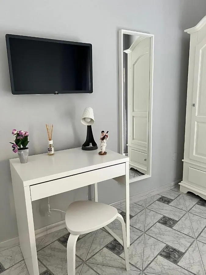 We' Home Naples Apartment